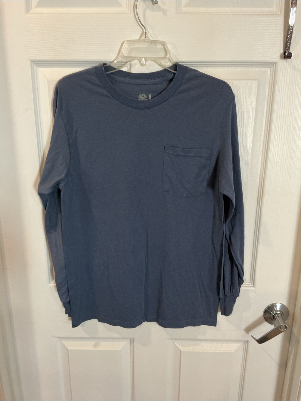 Fruit of the Loom Men's Long-Sleeve Pocket Tee - Navy Blue
